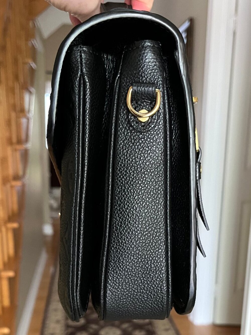 Louis Vuitton Pochette Métis in Monogram Empreinte Black Leather - Authentic - Picture 6 of 17